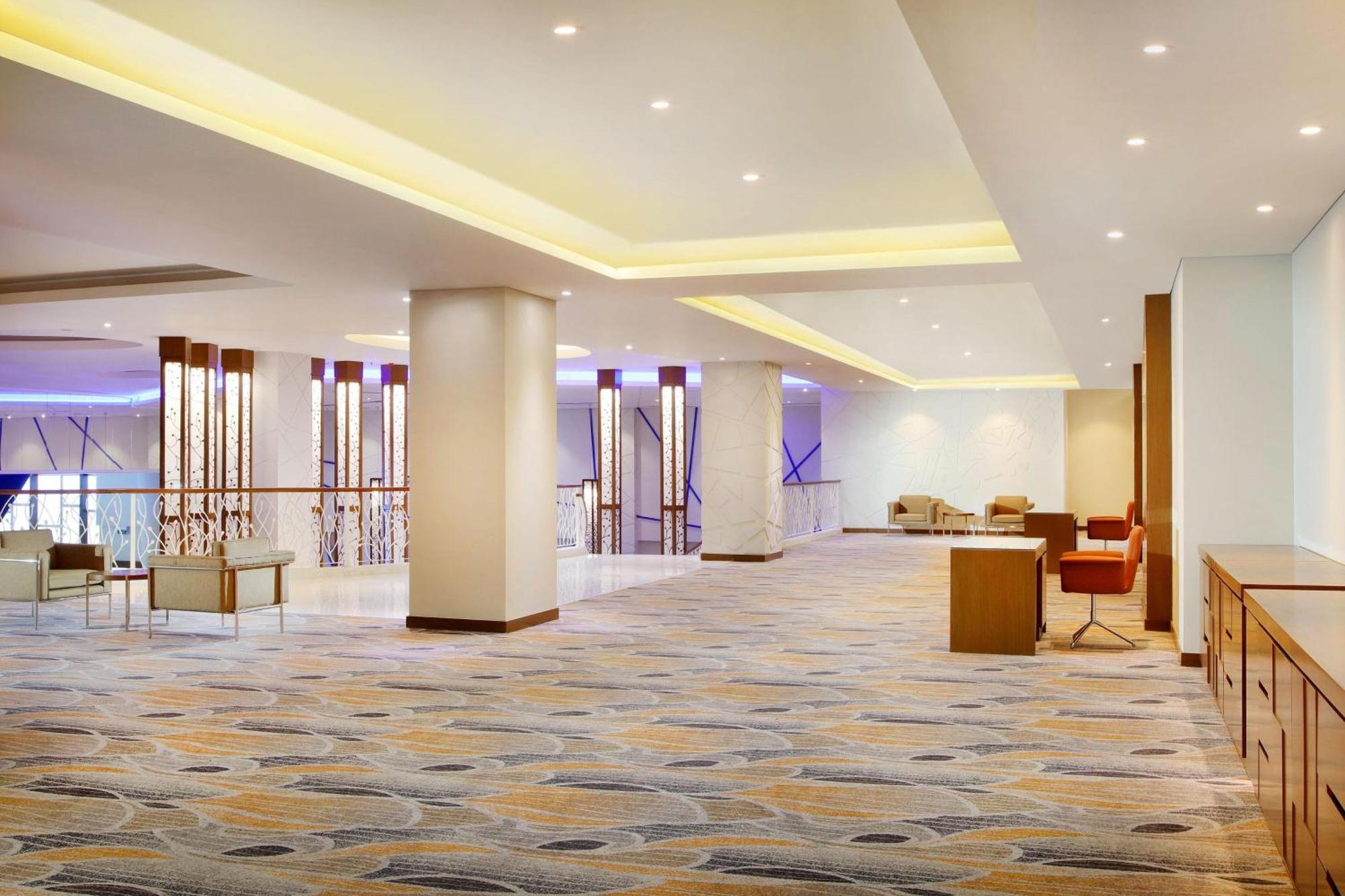 Four Points By Sheraton Manado Exterior foto