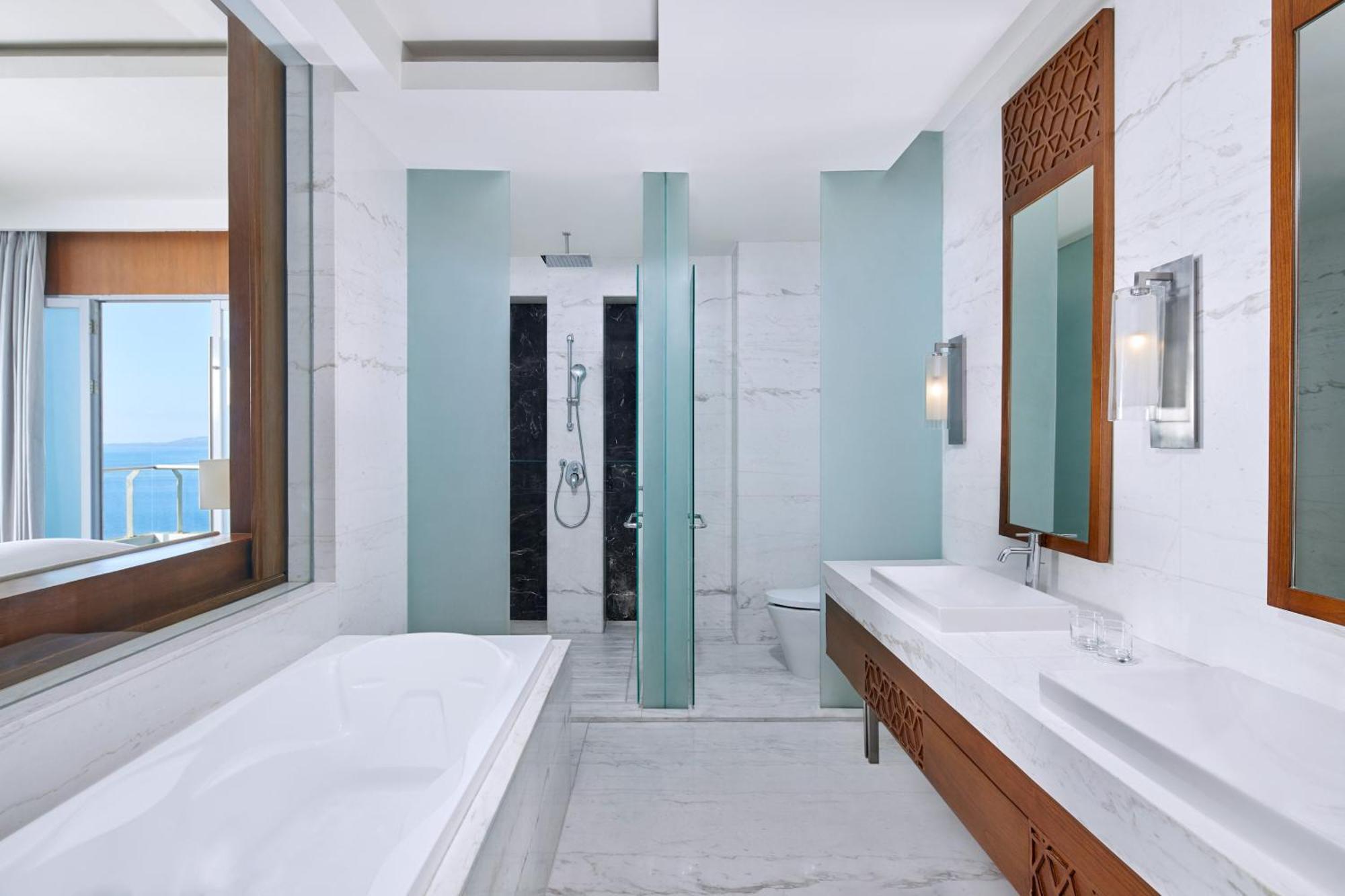 Four Points By Sheraton Manado Exterior foto